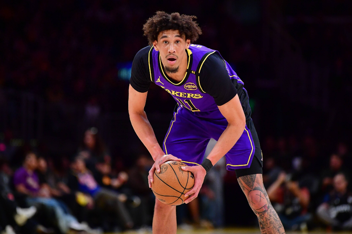 乐鱼登陆网站-太难了!数据全面落后,正负值-49+全队最差,艾顿,能硬一点吗?