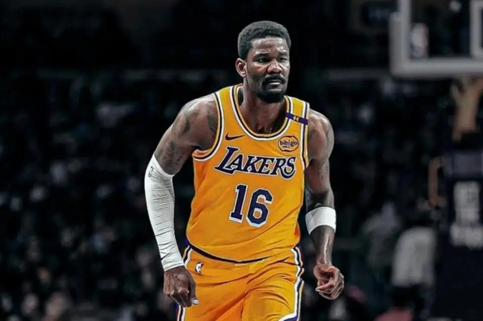 乐鱼登陆网站-太难了!数据全面落后,正负值-49+全队最差,艾顿,能硬一点吗?