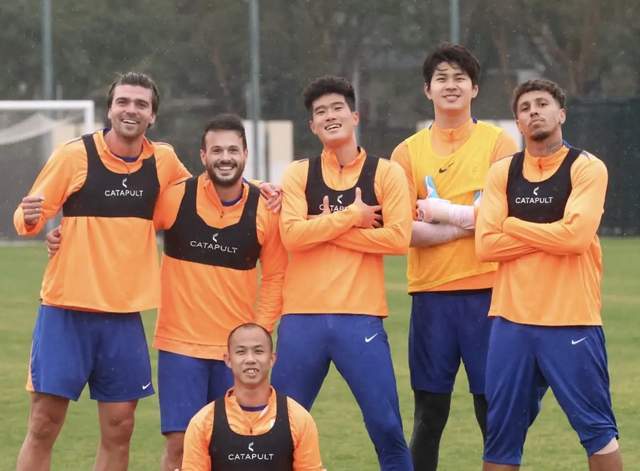 乐鱼网站-依木兰+陈泽仕双线报名,彭啸只踢中超 泰山又1老将离队 转投中冠